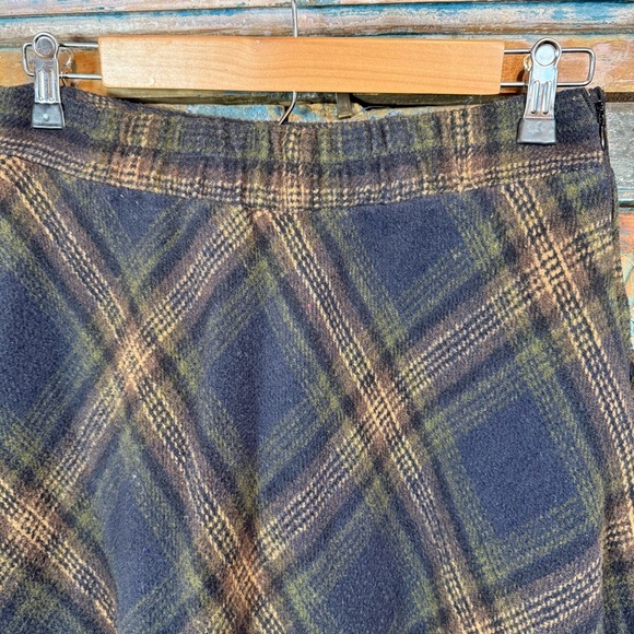 Long plaid wool blend skirt Outlander tartan style - Picture 4 of 7